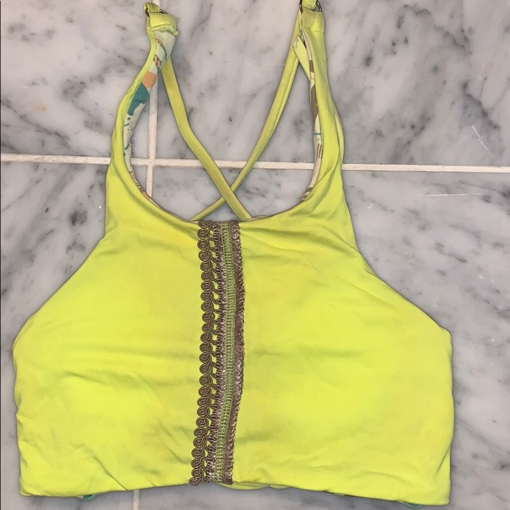 Maaji Yellow reversible top!